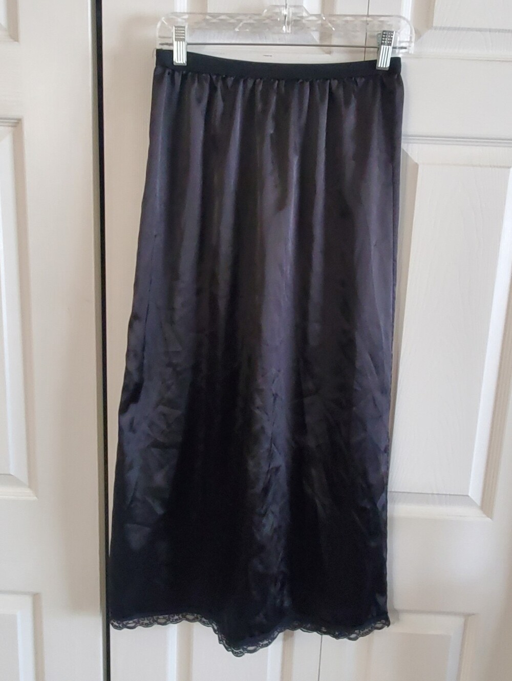 BLACK SLIP LACE SKIRT/ SLIP. SZ SMALL MAXI. ELASTIC WAIST. NO BRAND OR MATERIAL